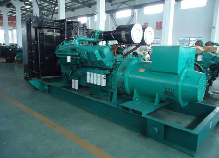 上海800kw康明斯柴油发电机组